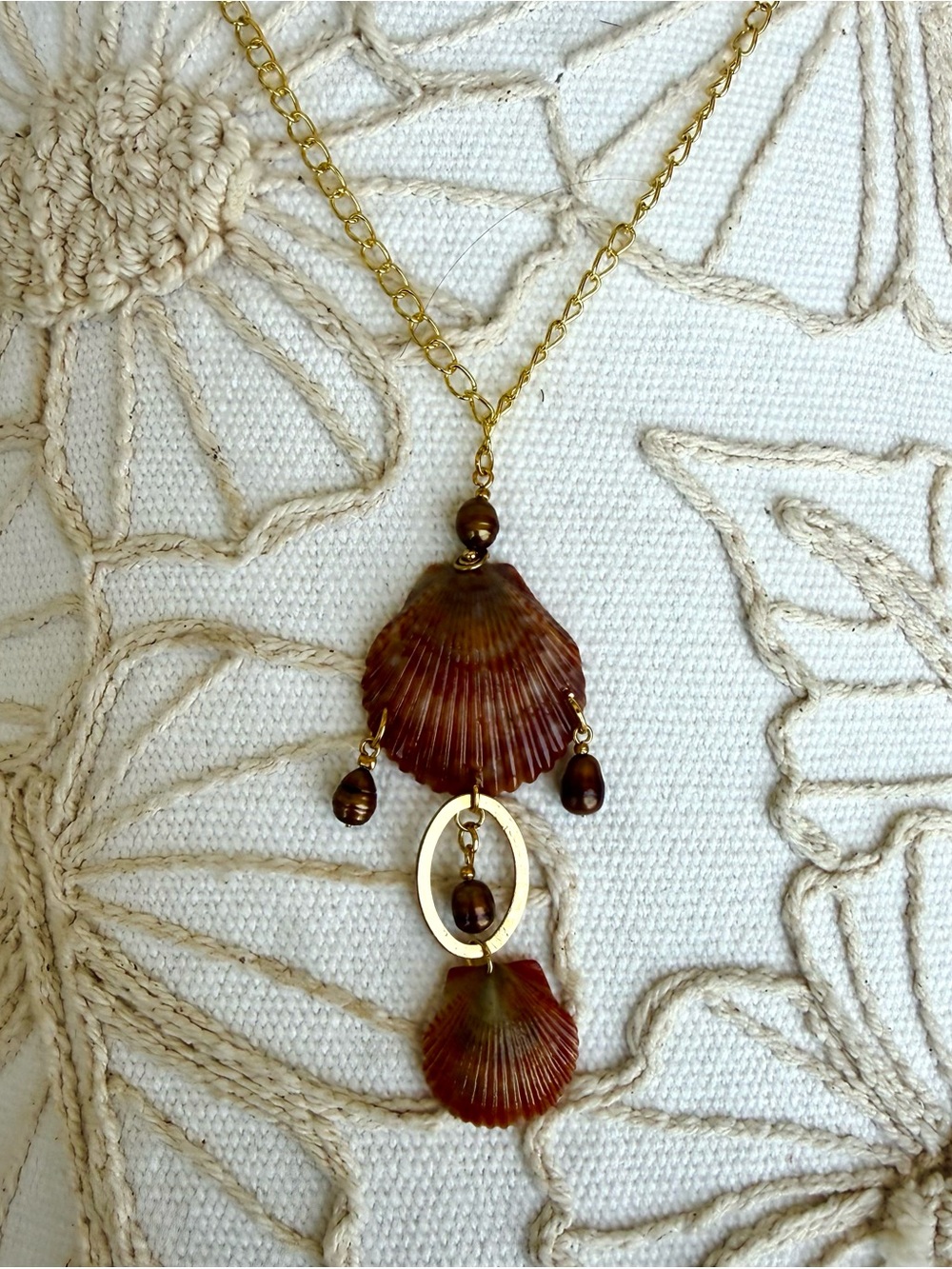 Gold Chain Brown Shell Pendant Necklace - Beach-Inspired Women's Jewelry